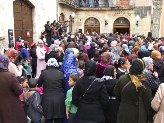 Ajuntament del Vendrell. Dos dies de dol oficial al Vendrell per l'incendi mortal d'aquest nit