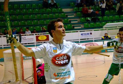 photojordi.blogspot.com. El Calafell va aconseguir el tres punts per primer cop fora de casa en guanyar a Tordera