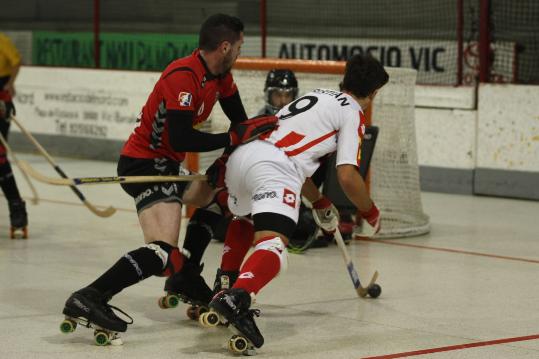 Joan Planàs. El Moritz CE Vendrell perd 4 a 2 a la pista del Vic