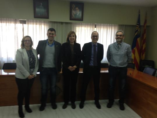 Ajuntament de Cunit. El Penedès Marítim vol regular l'oferta de lloguers turístics