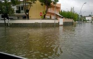 Els barris marítims s'han trobat inundats després del xàfeg que ha caigut