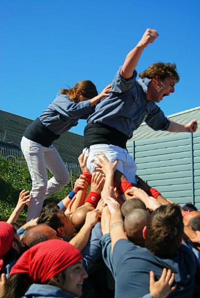 Castellers de Roquetes. Els castellers de les Roquetes inicien la temporada amb bon peu