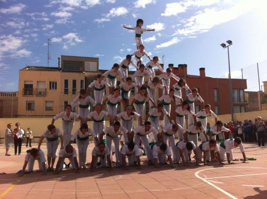 Amaya Susaeta. Els Falcons de Vilafranca, al 125è aniversari de l'Escola Sant Ramon