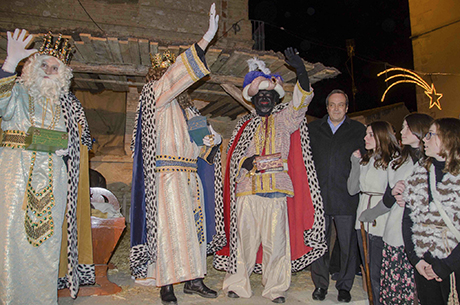 Ajuntament de Calafell. Els reis dOrient a Calafell