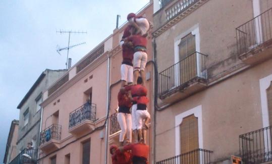 Xicots de Vilafranca. Els Xicots es queden a un pas de la primera torre de 8 amb folre de la temporada