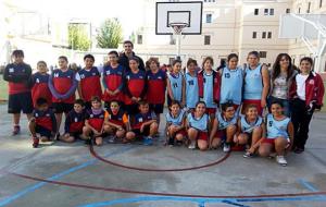 Eix. Equips escolars de l'Arjau i del CB Samà