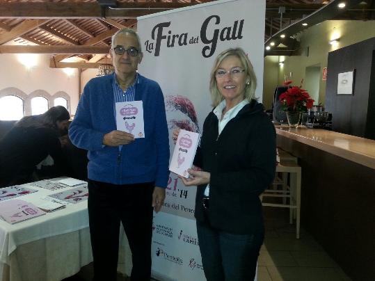 Ajuntament de Vilafranca. Es presenta El Gall Negre del Penedès en 67 receptes, amb els plats de 30 anys de Mostra de Cuina dAviram