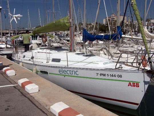 CUM.  Ferreret, el primer veler elèctric