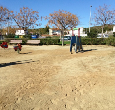 Ajuntament de Cunit. Finalitzen les tasques d'arranjament dels entorns de l'escola Solcunit