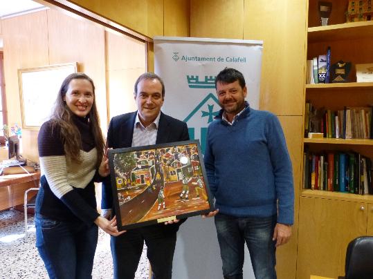 Ajuntament de Calafell. Humana premia lAjuntament de Calafell pel seu compromís amb el reciclatge de roba usada