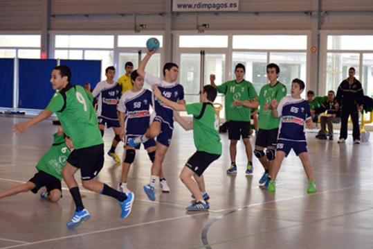 Eix. Imatgde del partit del cadet masculí del CHVNG