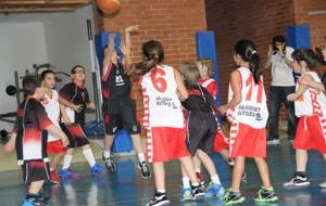 Imatge de la trobada d'escoles de bàsquet a Sitges