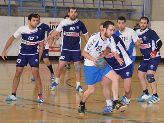 Eix. Imatge del partit del sènior Hipersimply