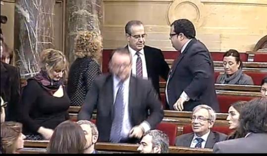 Canal Parlament.  Imatge del ple del Parlament de Catalunya. Entre els diputats socialistes, Joan Ignasi Elena.