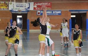 Imatges del partit del Sènior femení del CB Sitges