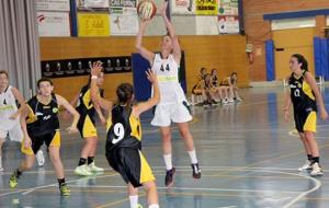 Imatges del partit del Sènior femení del CB Sitges