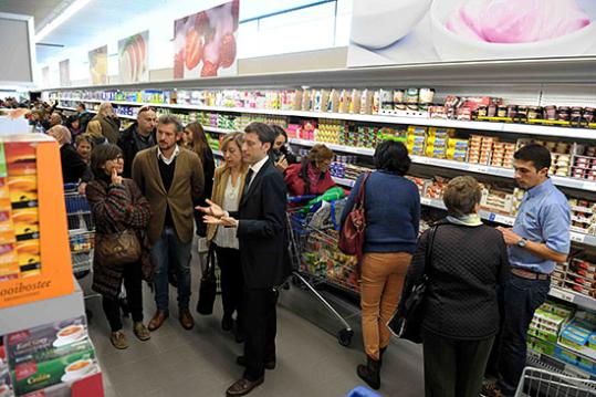 Eix. Inauguració del centre Aldi de Vilanova