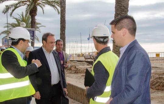 Ajuntament de Calafell. Inici de les obres del Passeig Marítim de Calafell