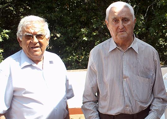 Eix. Josep Poca i Albert Manent