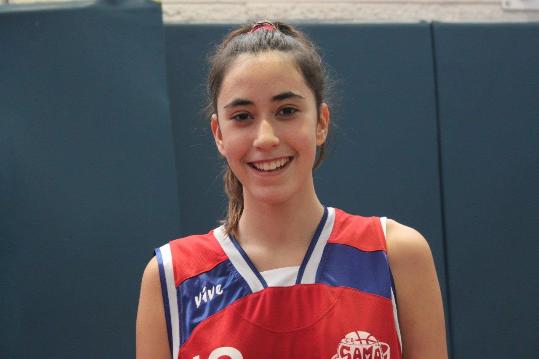 Eix. La jugadora pre-infantil del Samà Paula García