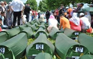 La matança de Srebrenica i la guerra psicològica a Bòsnia