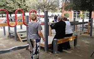 Ajuntament de Vilanova. La platja de la República disposarà d'un espai lúdic i de salut per a la gent gran