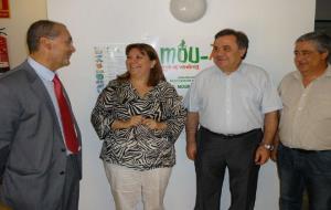 Ajuntament del Vendrell. La regidora de Transport i Mobilitat del Vendrell es reuneix amb responsables de Renfe