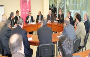 UEP. Lalcalde de Vilafranca del Penedès, Pere Regull, amb empresaris de la UEP
