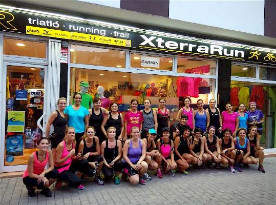 Xterra. Lentrenament, al que van assistir més de 30 dones, va fer el recorregut  de la cursa, tot i explicant els 3 passos que hi hauran i també la s