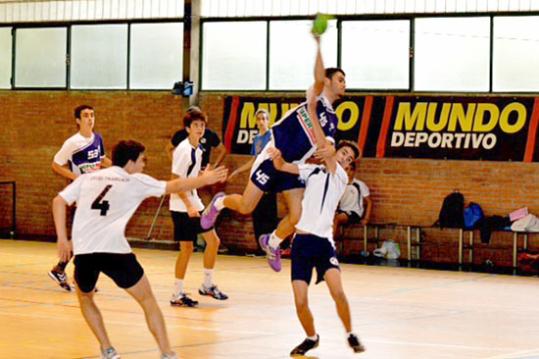 Eix. L'equip cadet del Hipersimply
