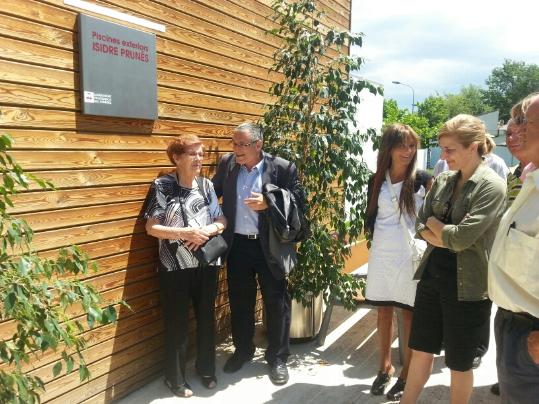 Ajuntament de Vilafranca. Les piscines destiu de Vilafranca ja porten el nom dIsidre Prunés, precursor de la natació a Vilafranca