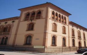 Ajuntament de l'Arboç. LHospital de Sant Antoni Abat és la seu de la regidoria de Benestar Social de lAjuntament de lArboç 