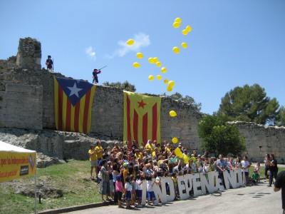 Ajuntament d'Olèrdola. Lluïda presentació a Olèrdola dels 27 grups locals de lANC formats a la comarca