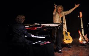 Josep Tomàs (BarnaSants). Marina Rossell estrena les cançons del seu nou disc a Gelida