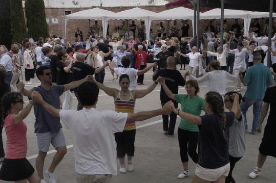 Més de 400 sardanistes participen a Sitges en lAplec de la Sardana