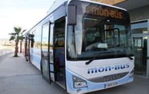Ajuntament de Vilanova. Monbus presenta a Vilanova els seus nous autobusos