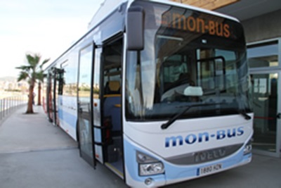 Ajuntament de Vilanova. Monbus presenta a Vilanova els seus nous autobusos