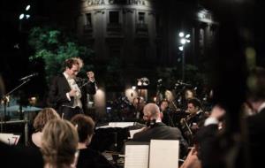 Pablo González (Oviedo, 1975) dirigeix lOrquestra Simfònica de Barcelona i Nacional de Catalunya (OBC) des de lany 2010