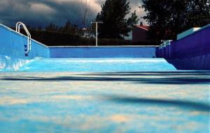 EIX. Piscina