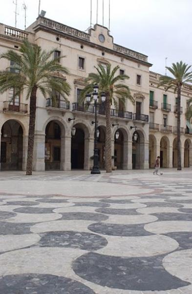 EIX. Plaça de la Vila