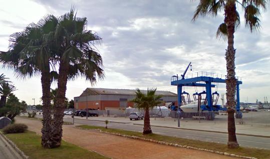 Eix. Plaça del Port