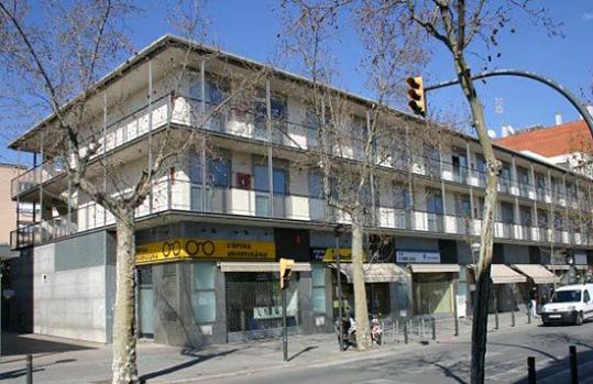 Eix. Residència d'estudiants de la UPC a Vilanova