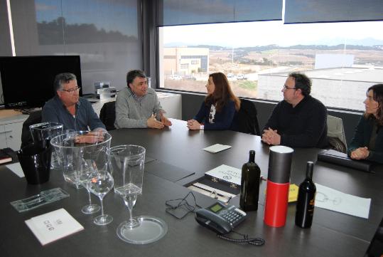 Ajt Sant Sadurní d'Anoia. Sant Sadurní posa en marxa 'Pròxima', un nou canal comunicació amb les empreses 