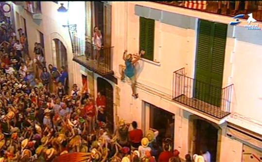 Canal Blau/Maricel TV. Sitges acaba una Festa Major amb polèmica i sense morterets apadrinats