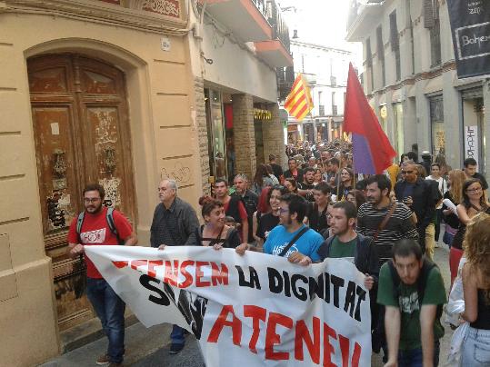 Ateneu Popular de Sitges. Sitges es manifesta en suport a l'Ateneu Popular