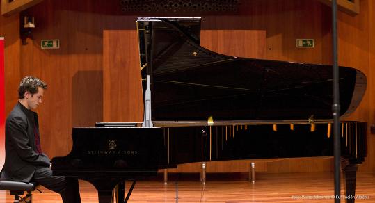 EIX. Tasts de Cambra de lOCP a Vinseum amb el jove pianista Marc Heredia