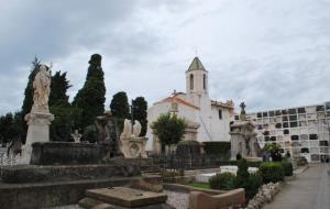 Ajuntament de Sitges. Una escultura del cementiri de Sant Sebastià de Sitges, finalista de la categoria a la millor escultura del Concurs de Cementiri