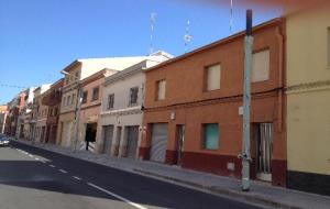 Ajuntament de Vilafranca. Vilafranca col·loca il·luminació led als carrers Pere el Gran i Eugeni dOrs