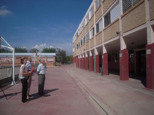 Ajuntament de Vilafranca. Visita als centres educatius de Vilafranca