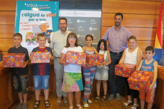 Aigües de Tomoví. Vuit alumnes del Vendrell premiats per 